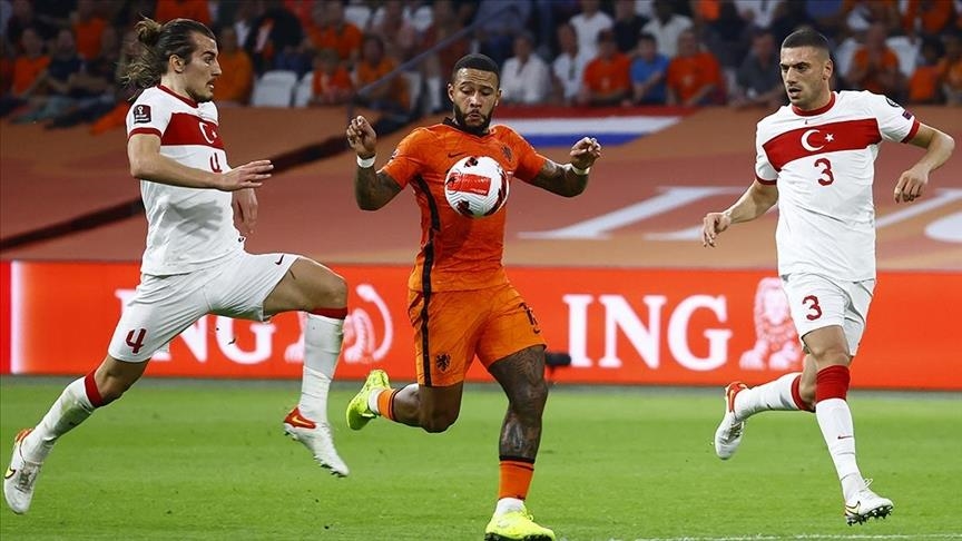 Prediksi Belanda vs Turki